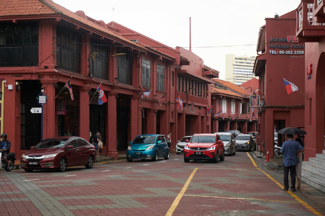 renting a car in melaka